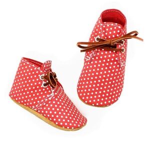 New Mon Petit Soft Sole Shoe. Minnie Dot. Size 5 ( 12-18months).